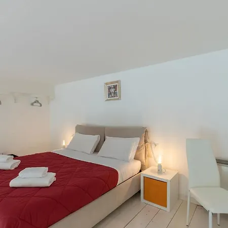Monalda Loft 2-hosted By Sweetstay