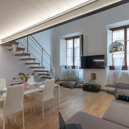Monalda Loft 2-hosted By Sweetstay Apartment